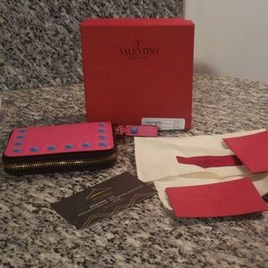 Zip around wallet pink leather